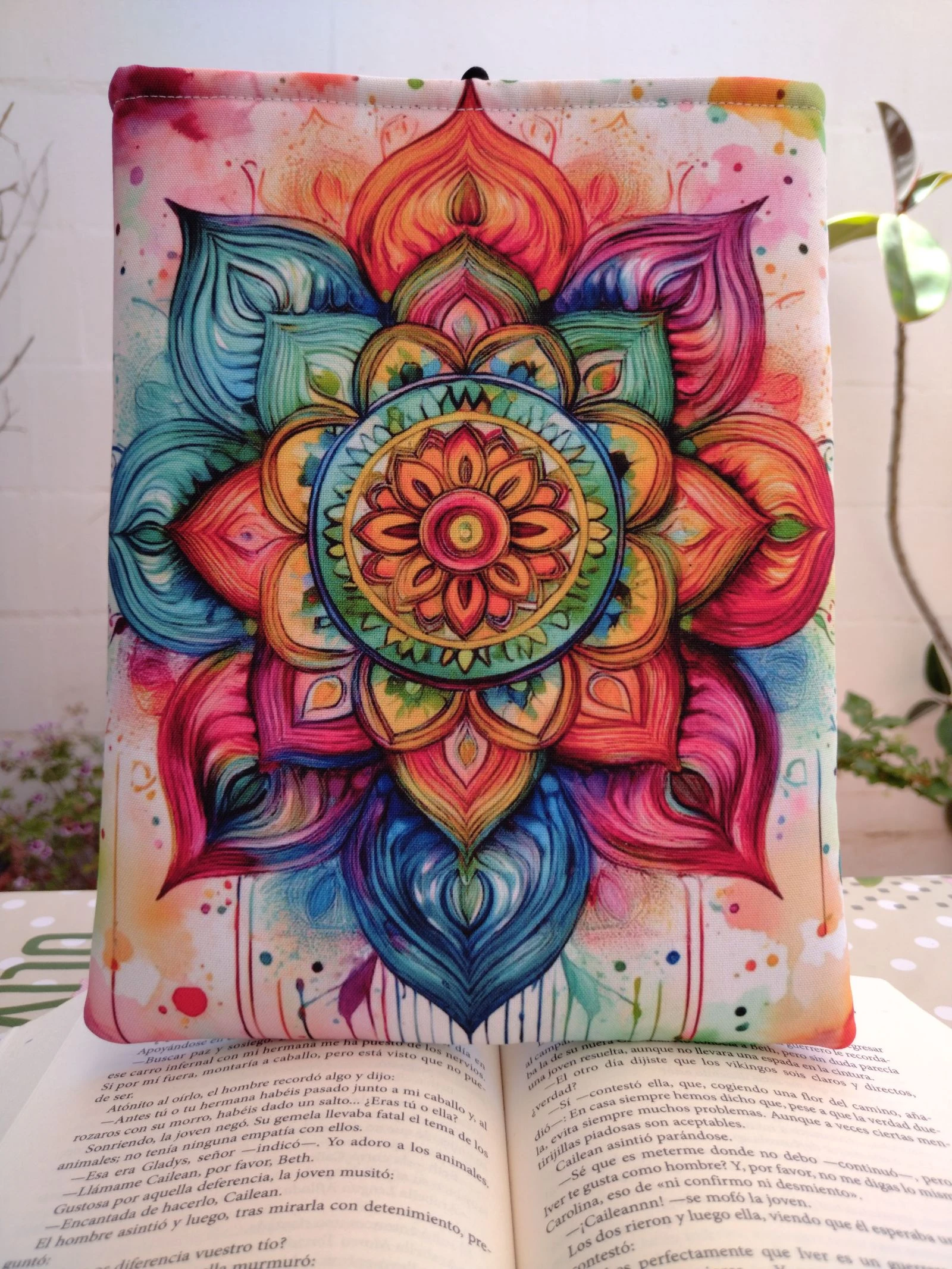Célula literária acolchoada - design Mandala de aquarela - Feito à mão – photo 2